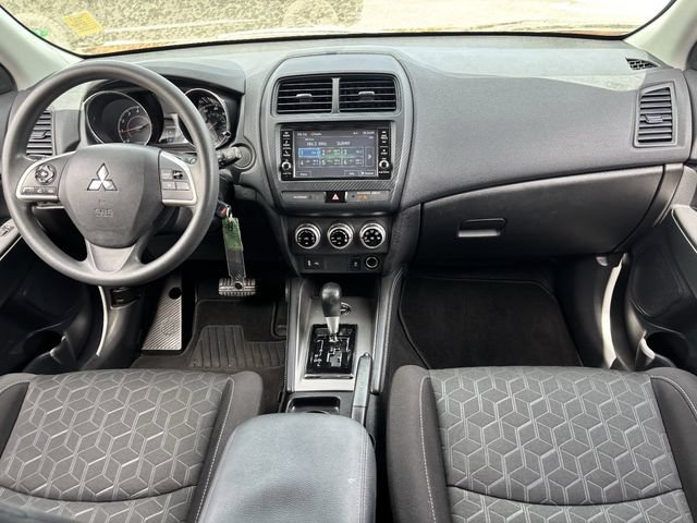 Used 2020 Mitsubishi Outlander Sport ES AWD/4WD image 15