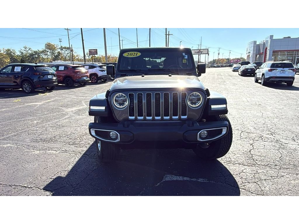 Used 2021 Jeep Wrangler Unlimited Sahara image 2