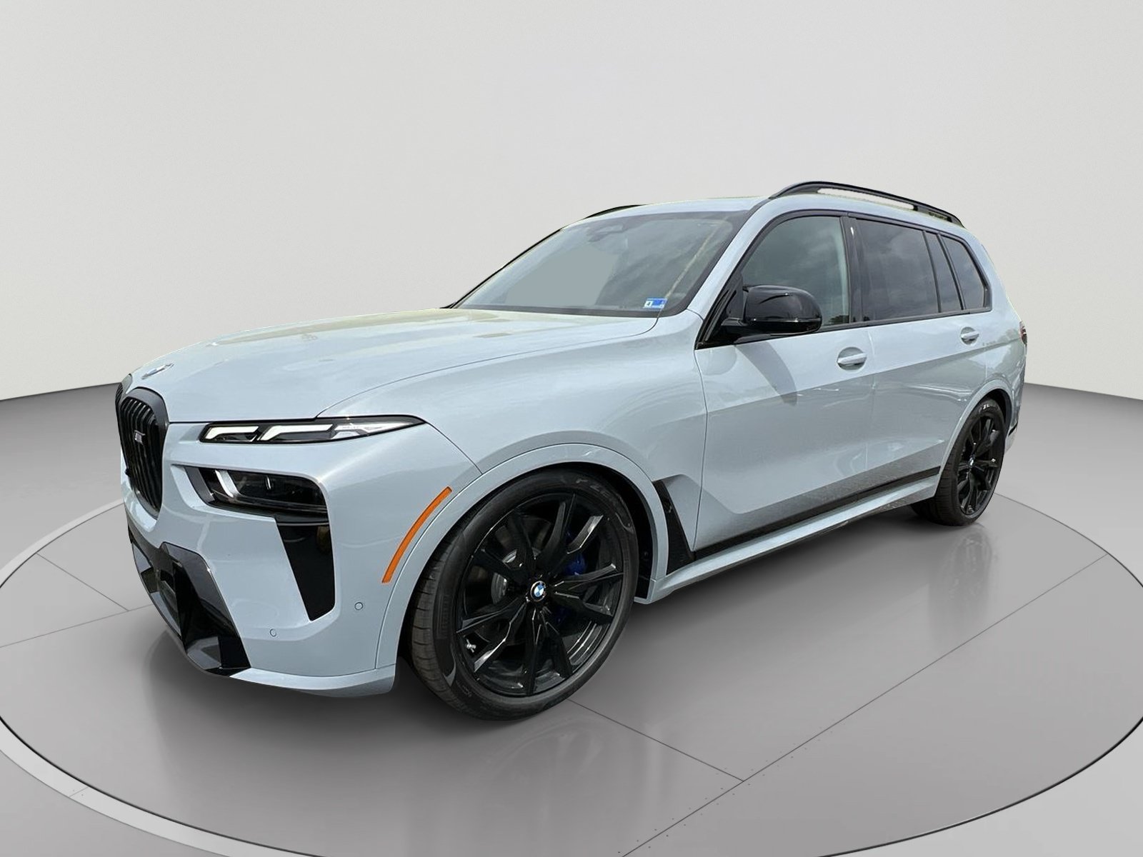 New 2026 BMW X7 M60i