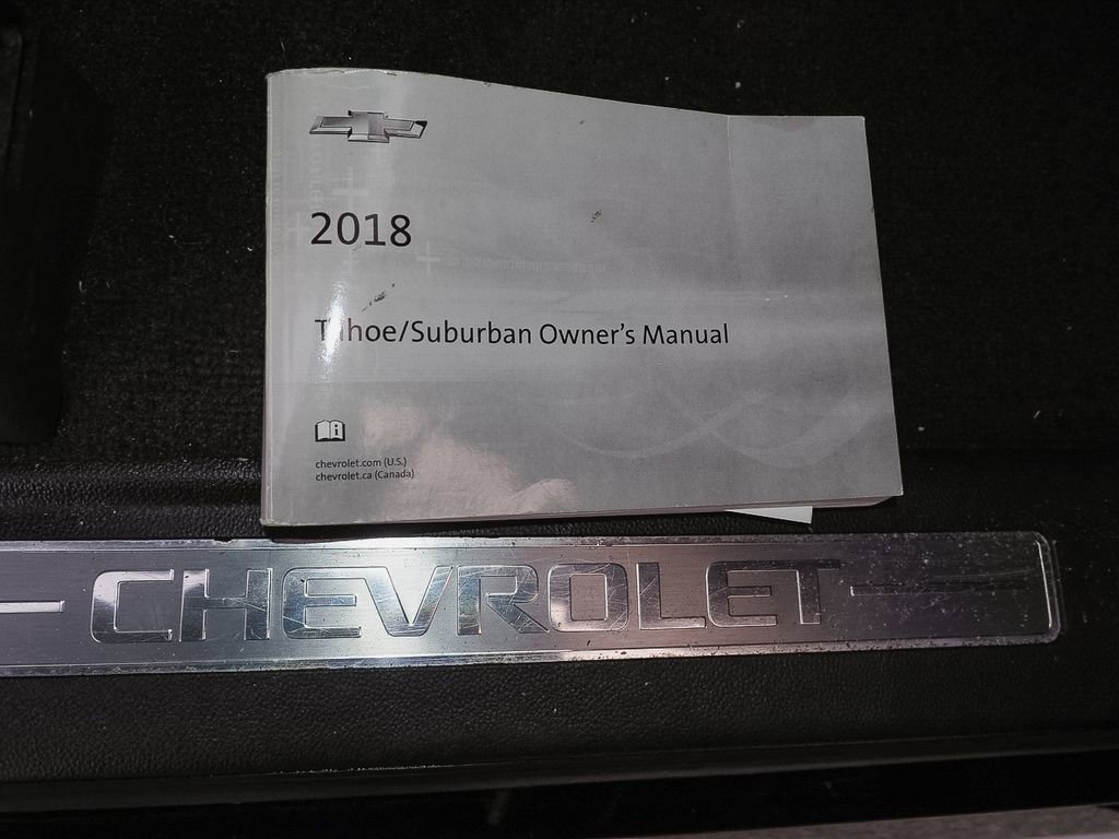 Used 2018 Chevrolet Suburban LT image 41