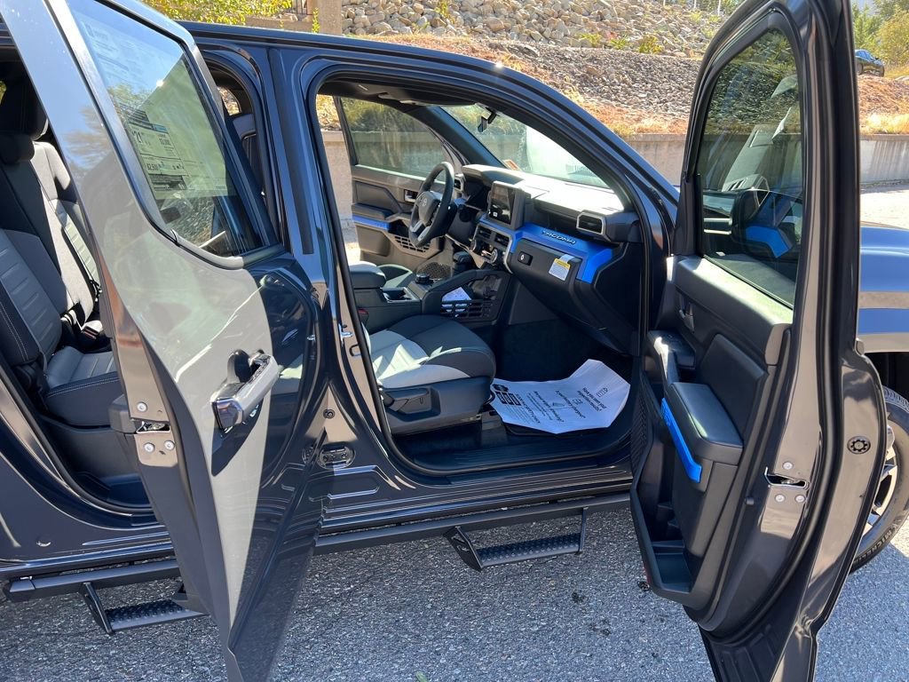 New 2025 Toyota Tacoma TRD Sport image 9