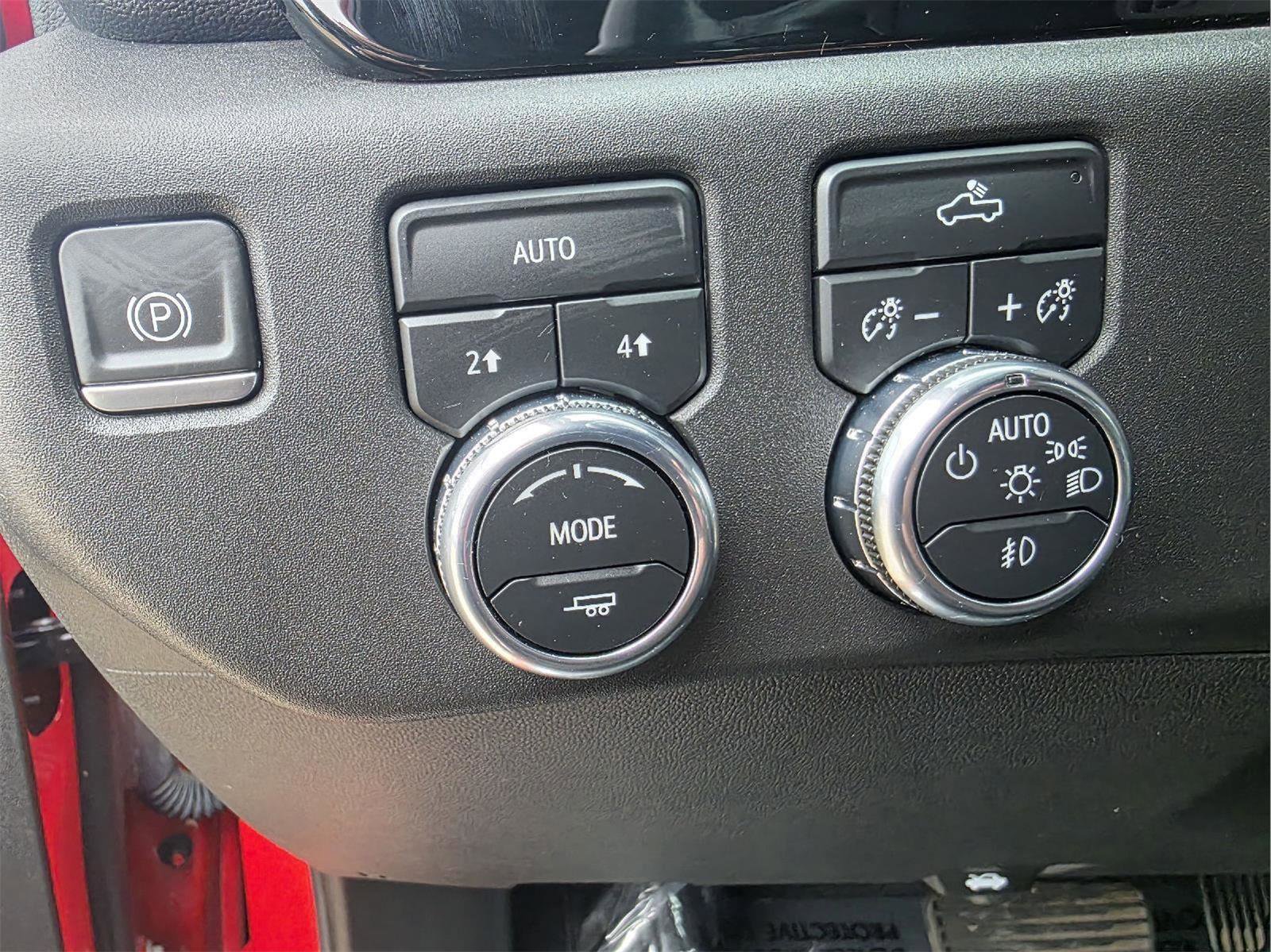 Used 2022 GMC Sierra 1500 Elevation w/ LPO, Elevation Black Package image 25