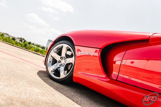 Used 2013 SRT Viper SRT-10 RWD image 57