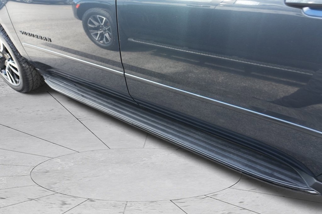 Used 2020 Chevrolet Suburban Premier w/ Premier 6.2L Value Package image 10