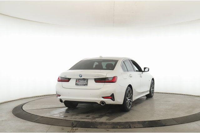 Used 2022 BMW 330e xDrive image 7