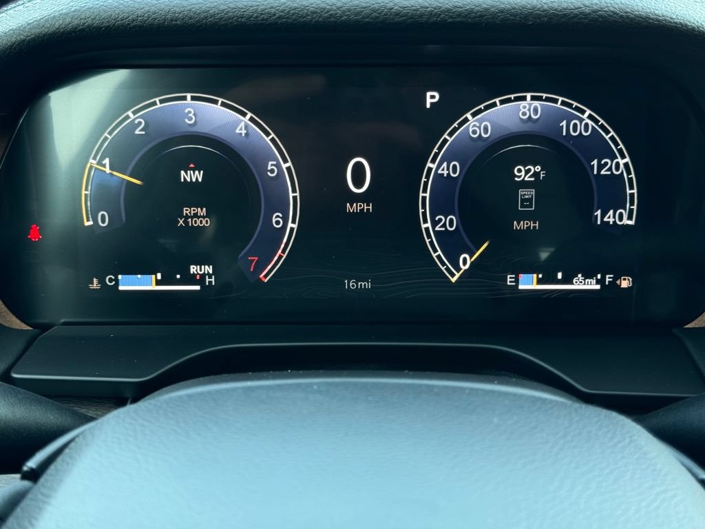 New 2027 Jeep Grand Cherokee Limited AWD/4WD image 20