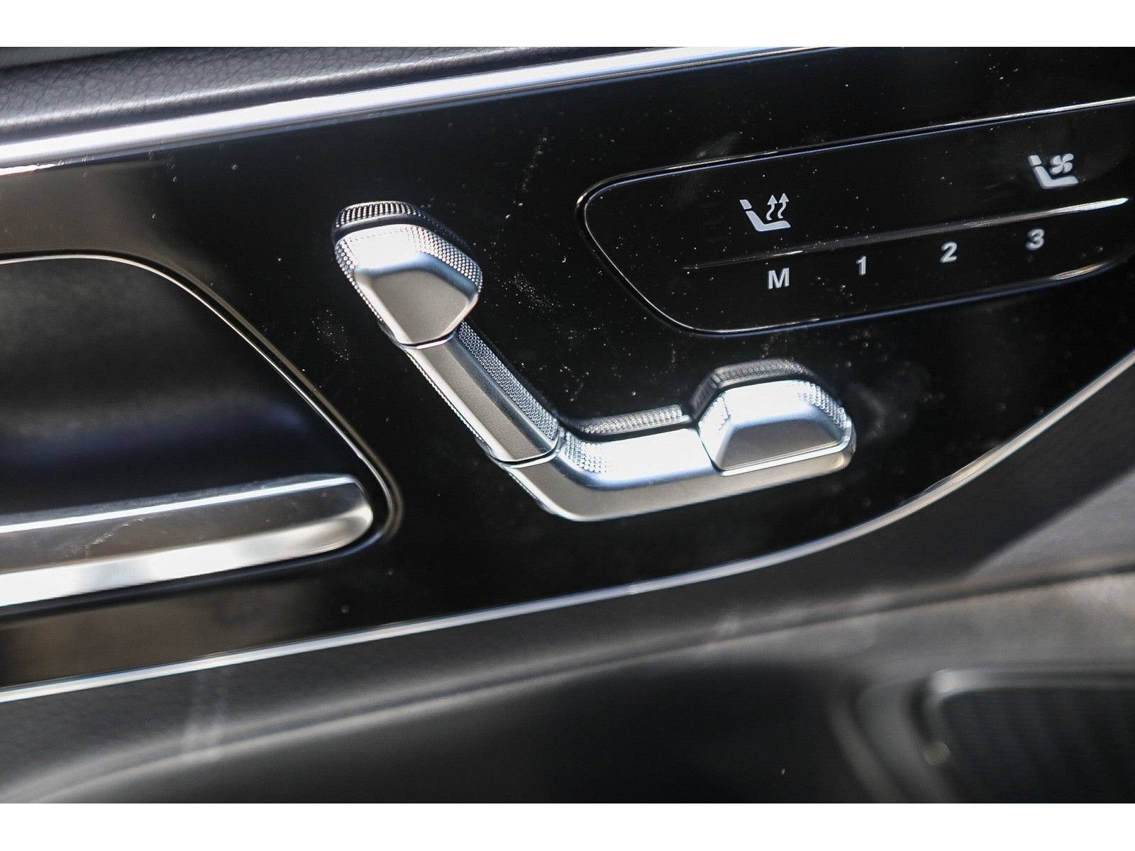 New 2026 Mercedes-Benz GLC 300 4MATIC image 20