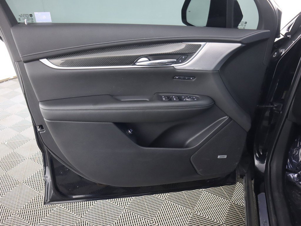 Used 2021 Cadillac XT6 Sport image 30