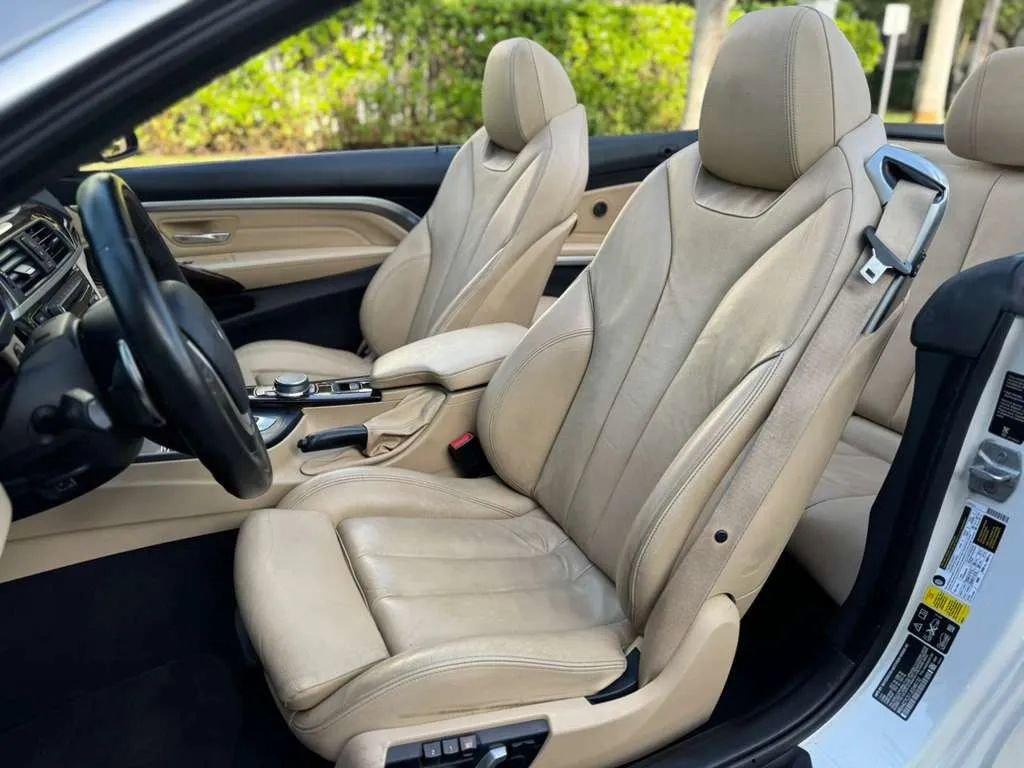 Used 2018 BMW 440i xDrive Convertible image 11