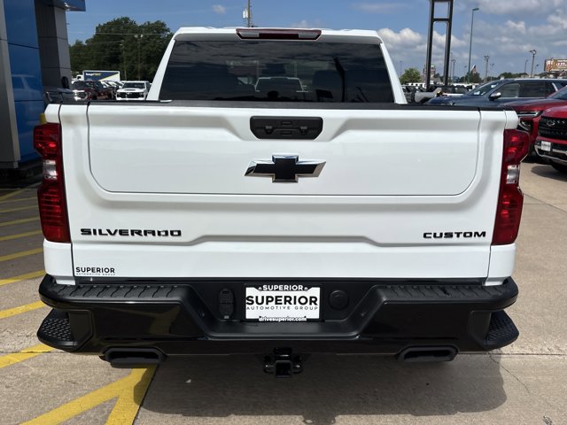 New 2025 Chevrolet Silverado 1500 Custom Trail Boss w/ Dark Appearance Package image 4