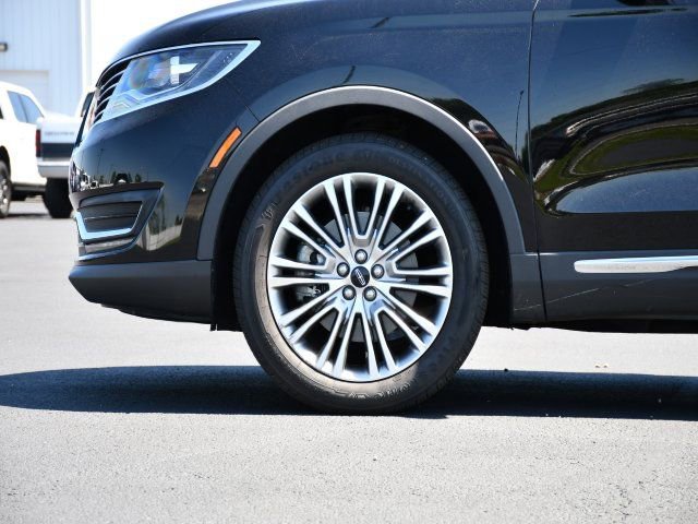 Used 2018 Lincoln MKX Reserve w/ Lincoln MKX Climate Package FWD image 12