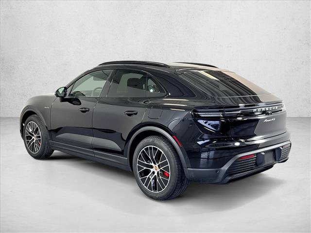 Used 2026 Porsche Macan 4S Electric AWD/4WD image 3