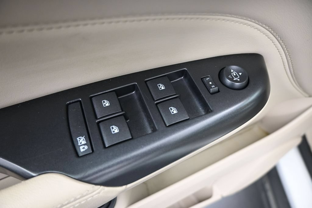 Used 2013 Cadillac SRX Premium AWD/4WD image 13