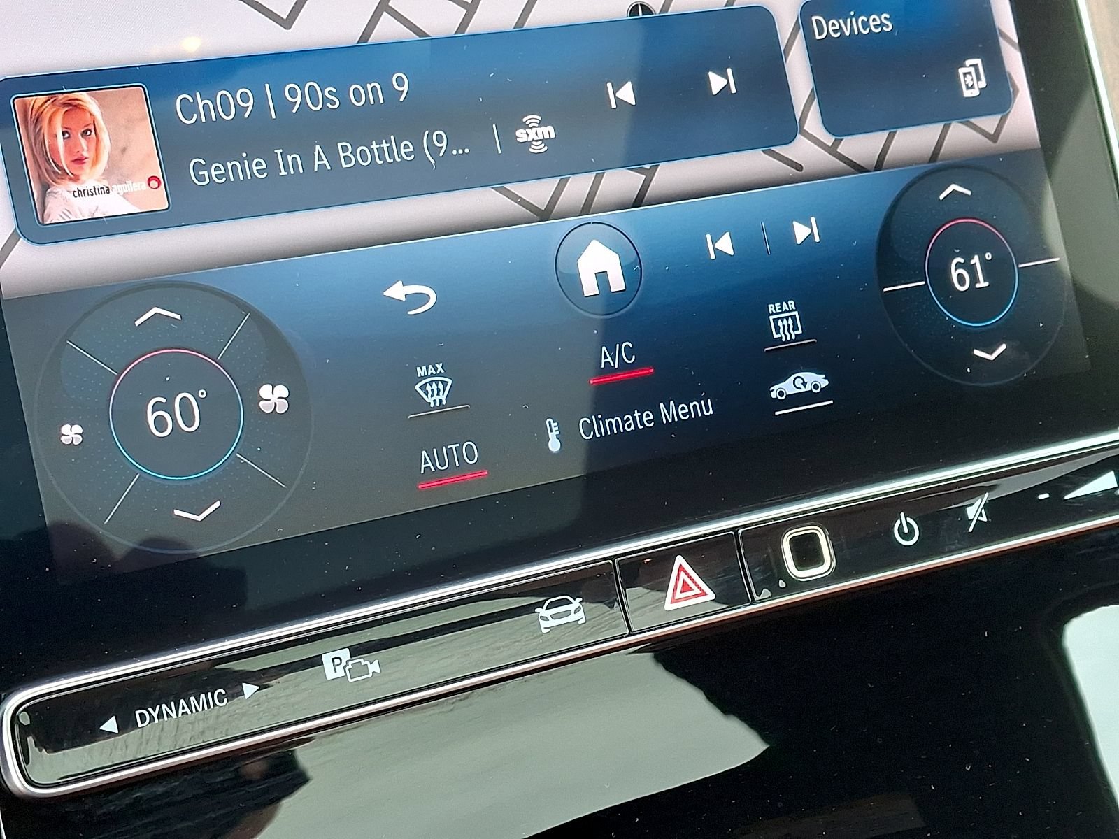 Used 2024 Mercedes-Benz GLC 300 4MATIC image 15