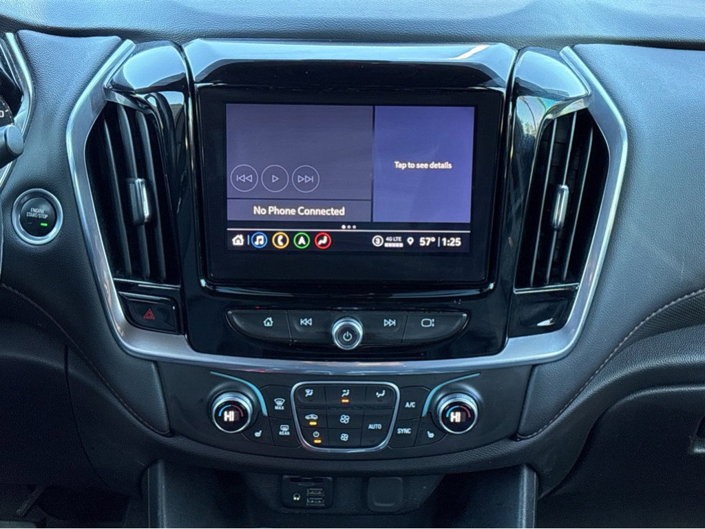 Used 2022 Chevrolet Traverse RS AWD/4WD image 27