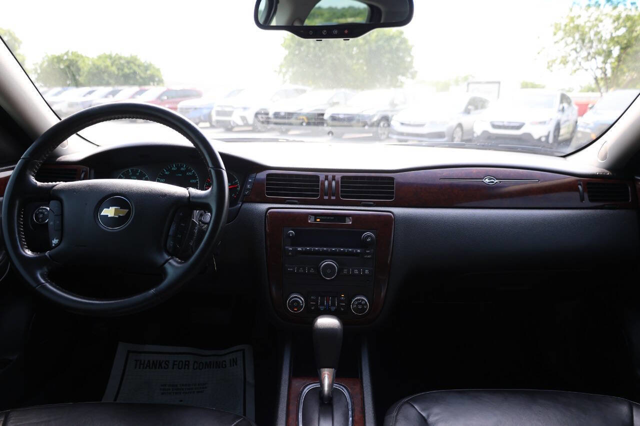 Used 2011 Chevrolet Impala LT w/ Luxury Edition Package FWD image 14