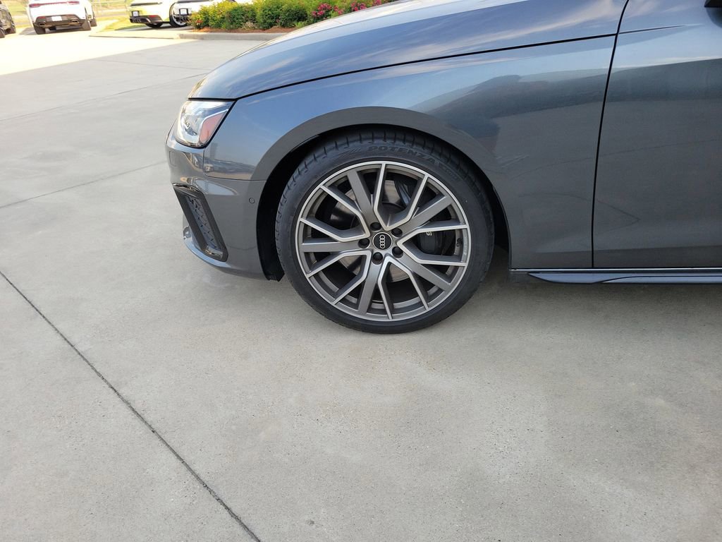 Used 2023 Audi S4 Prestige AWD/4WD image 6