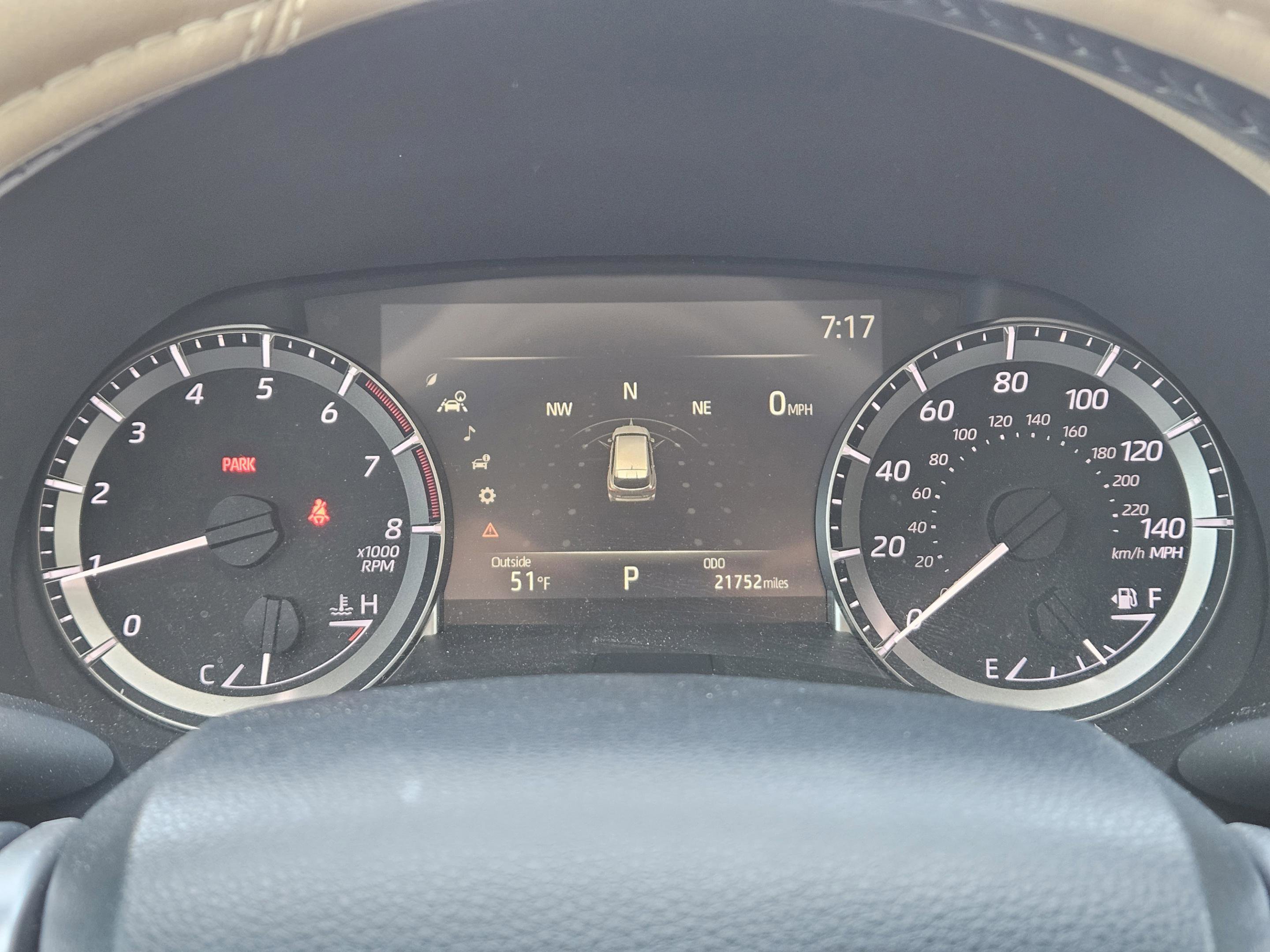 Used 2023 Toyota Highlander XLE image 17