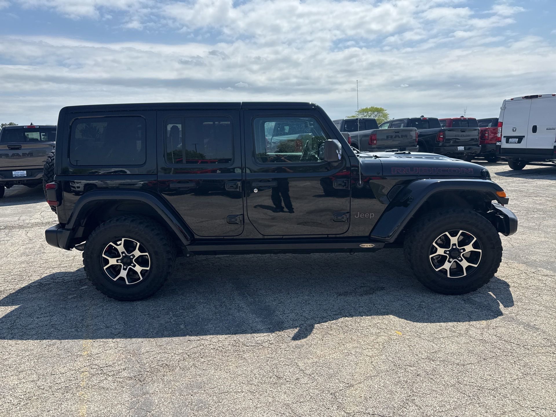 Used 2020 Jeep Wrangler Unlimited Rubicon AWD/4WD image 5