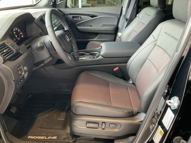 New 2026 Honda Ridgeline Black Edition image 4