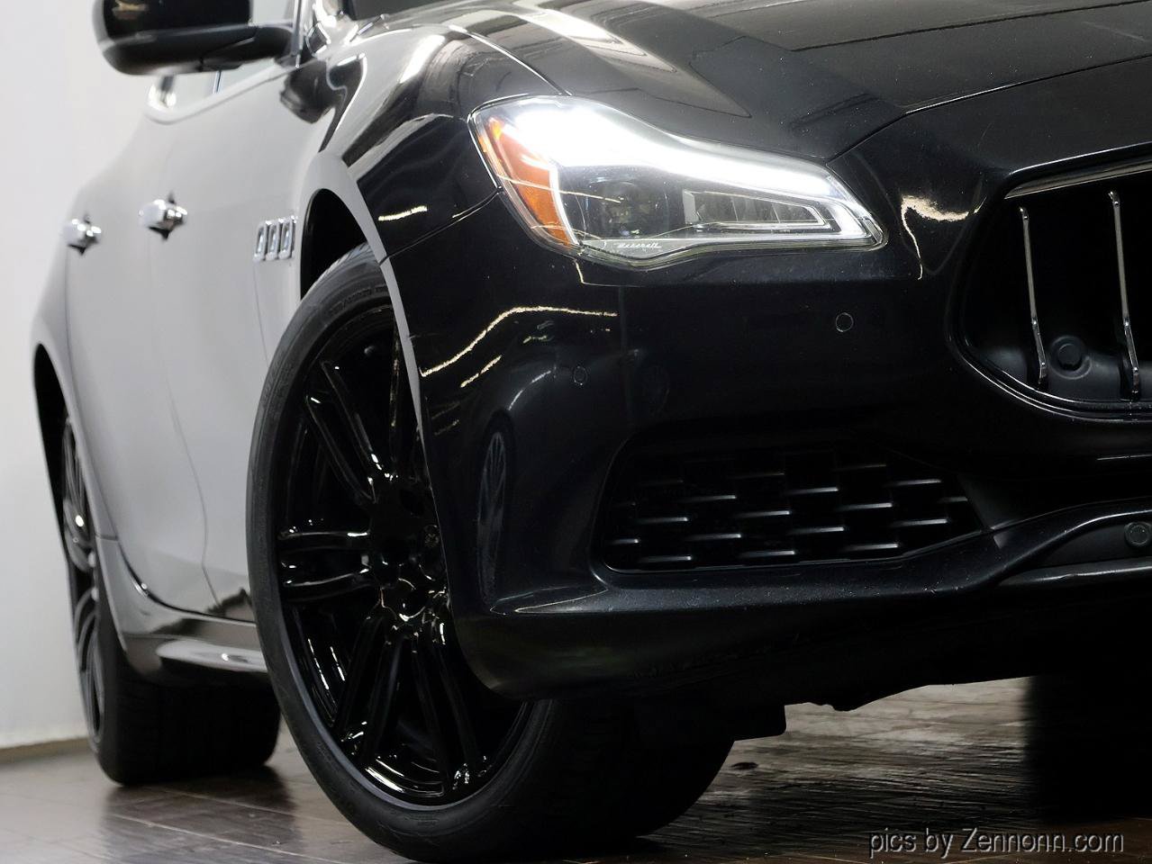Used 2018 Maserati Quattroporte S Q4 AWD/4WD image 4