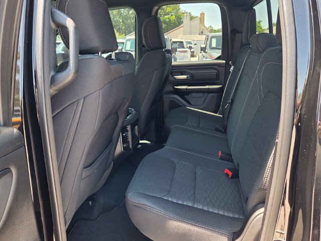 New 2026 RAM 1500 Express AWD/4WD image 13