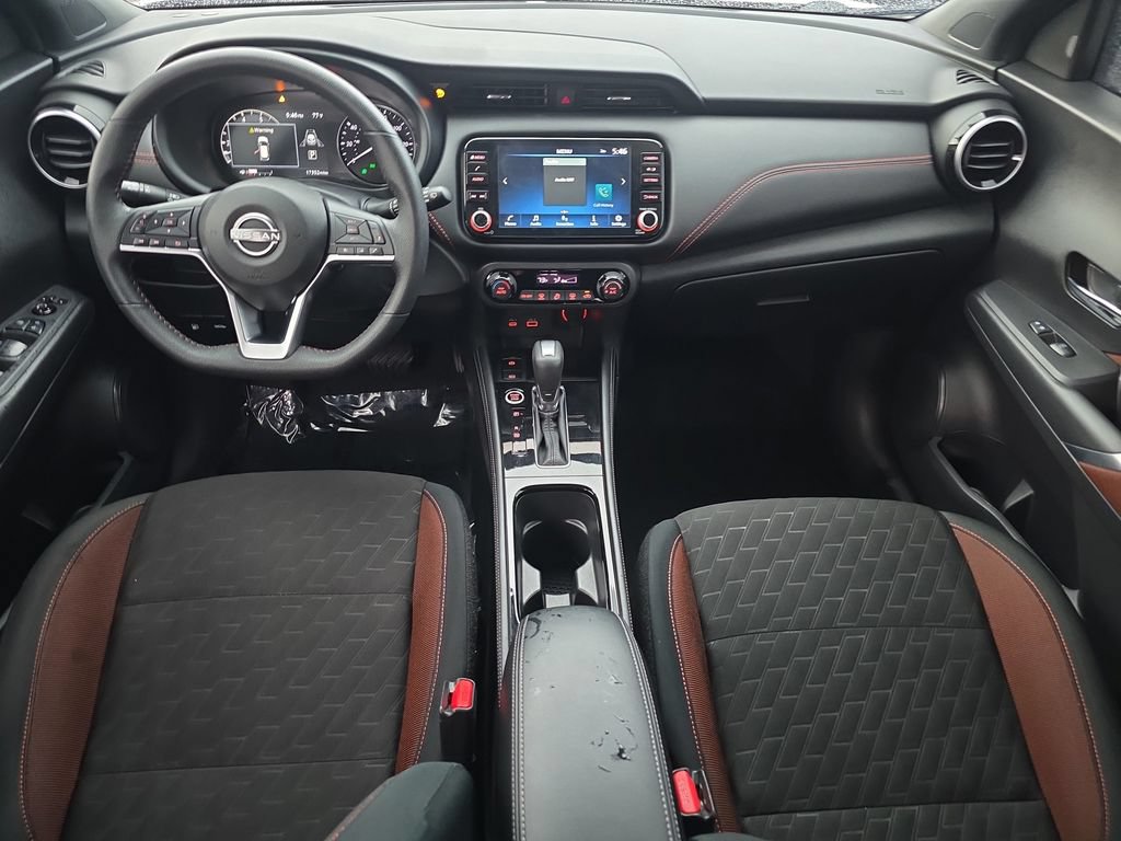 Certified 2024 Nissan Kicks SR FWD image 21