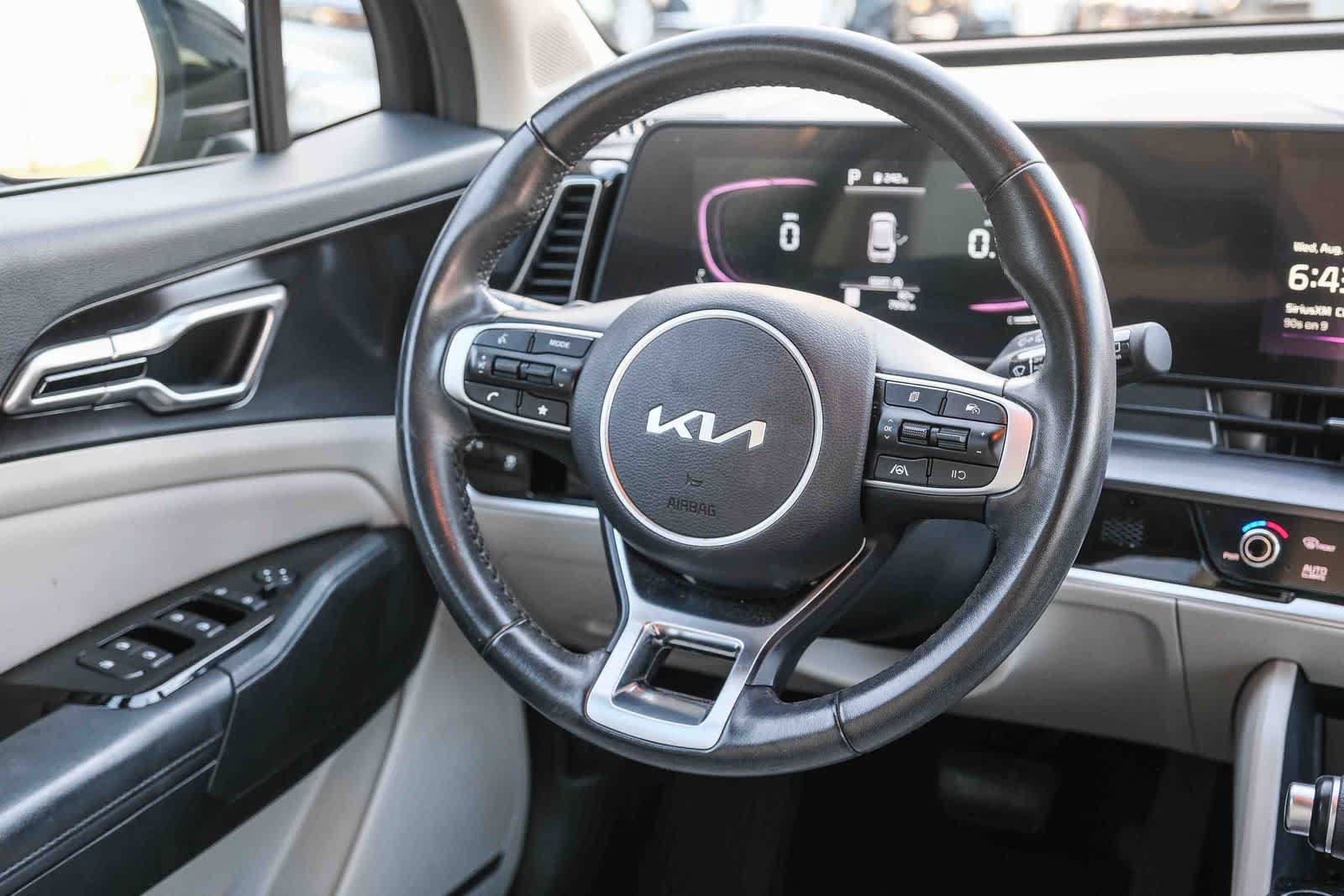 Used 2024 Kia Sportage EX FWD image 17
