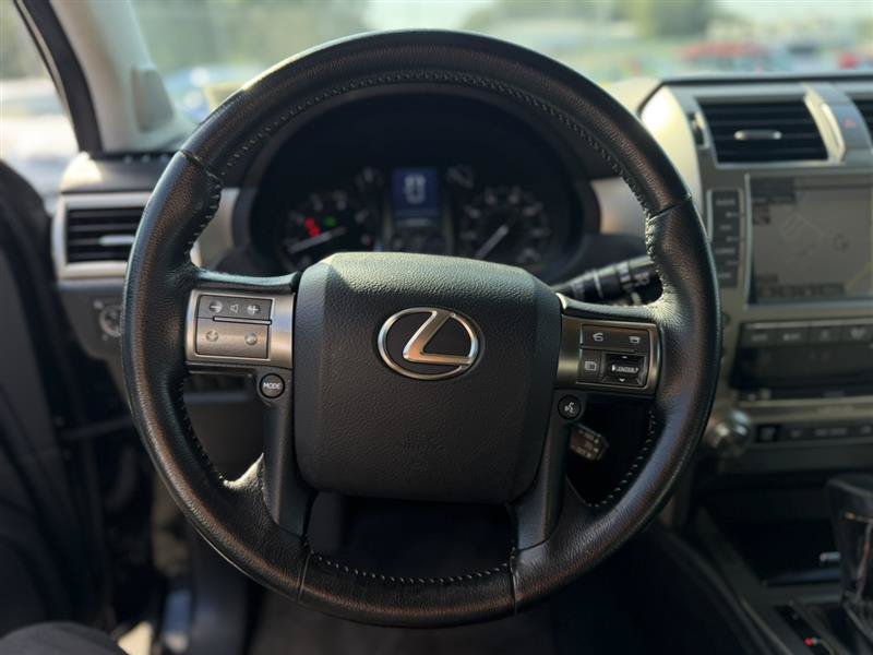 Used 2015 Lexus GX 460 w/ Navigation Package AWD/4WD image 15