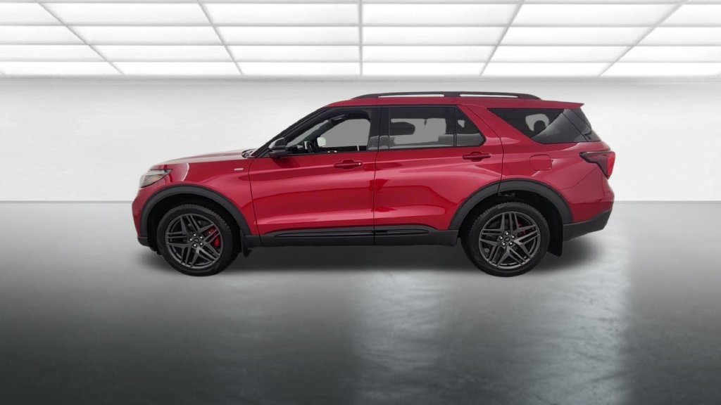 New 2026 Ford Explorer ST-Line w/ ST-Line Street Pack AWD/4WD image 5