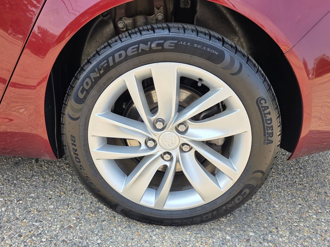 Used 2016 Buick Regal Premium AWD/4WD image 36