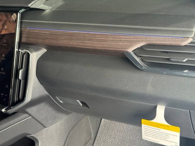 New 2027 GMC Acadia Denali w/ LPO, Floor Liner Package AWD/4WD image 26