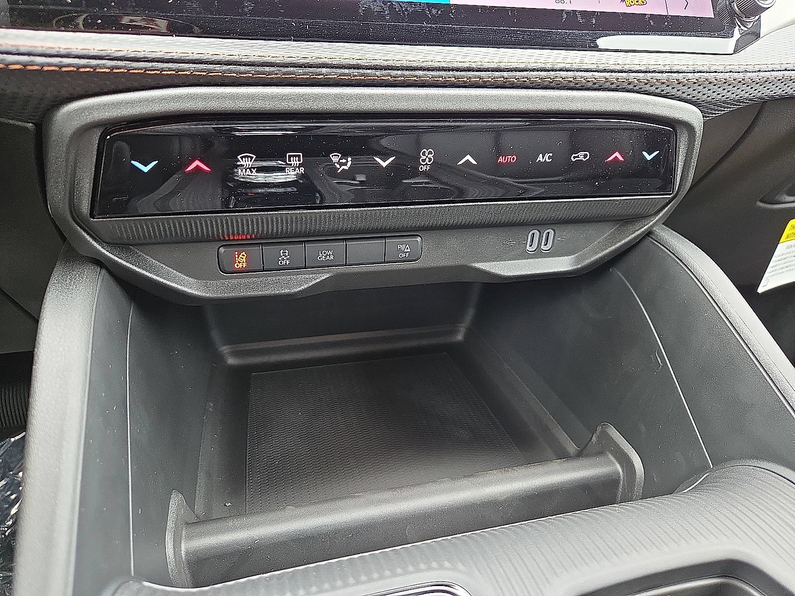 New 2026 Jeep Cherokee Limited AWD/4WD image 17