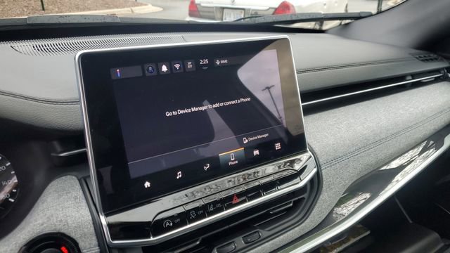 Certified 2024 Jeep Compass Latitude image 13