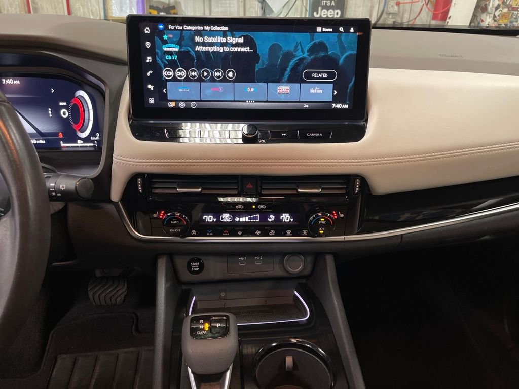 Certified 2024 Nissan Rogue SL w/ SL Premium Package image 23