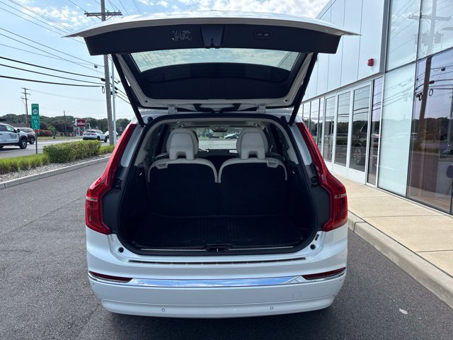 Certified 2024 Volvo XC90 B5 Core w/ Protection Package Premier AWD/4WD image 11