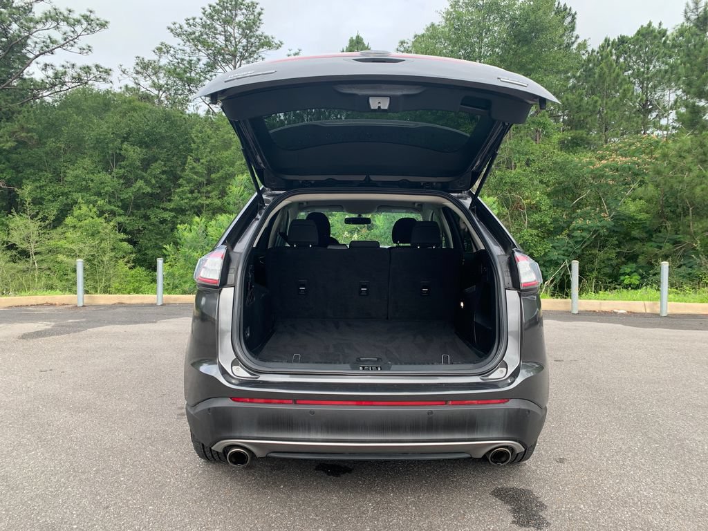 Used 2018 Ford Edge SEL FWD image 7