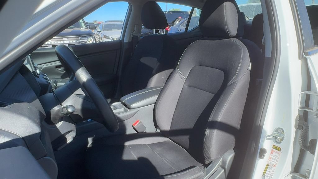 Used 2024 Nissan Sentra S FWD image 11