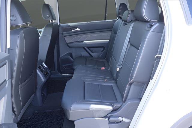 Certified 2023 Volkswagen Atlas SE w/ Panoramic Sunroof Package FWD image 15