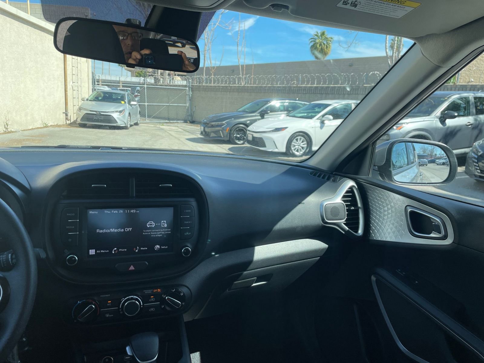 Used 2025 Kia Soul LX w/ LX Technology Package image 33