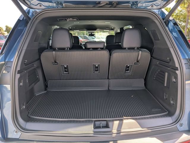 New 2026 Chevrolet Traverse LT w/ Enhanced Driving Package FWD image 12