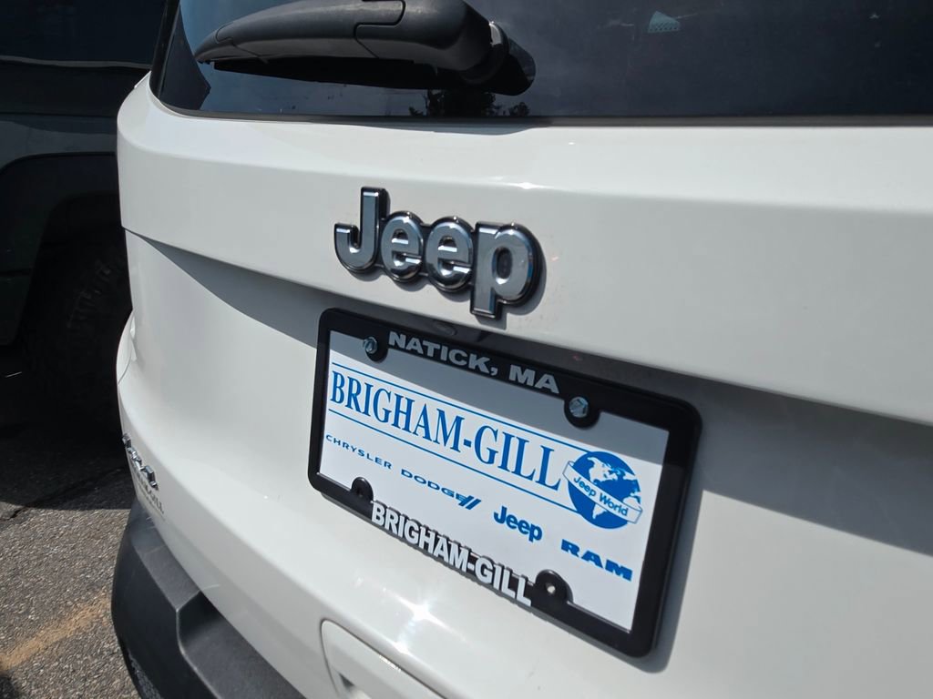 Certified 2023 Jeep Renegade Latitude image 9