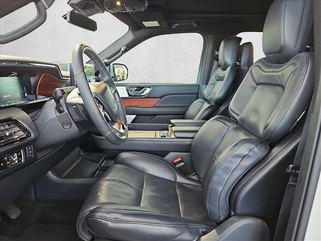 Used 2024 Lincoln Navigator Reserve AWD/4WD image 15