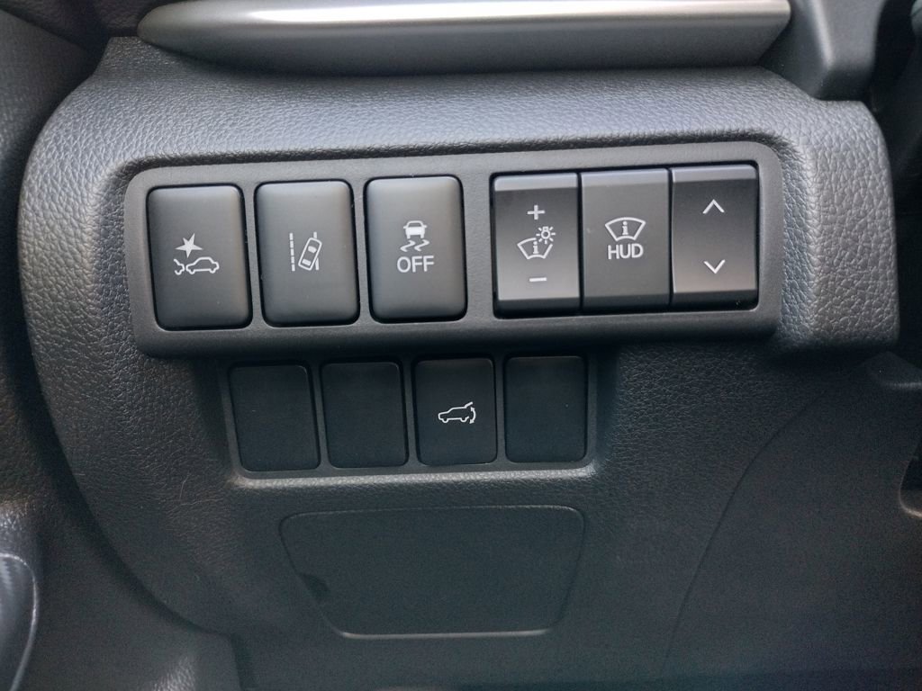 New 2026 Mitsubishi Eclipse Cross SEL image 19