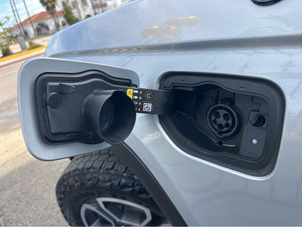 Used 2022 Jeep Grand Cherokee Trailhawk w/ Advanced Protech Group II image 48