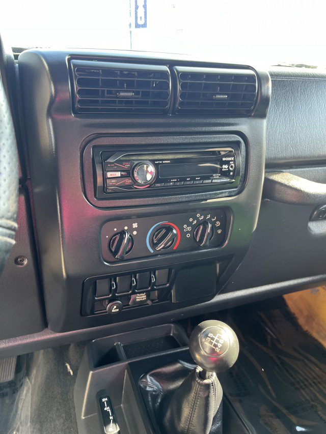 Used 2005 Jeep Wrangler Sport w/ 30" Tire & Wheel Group image 16