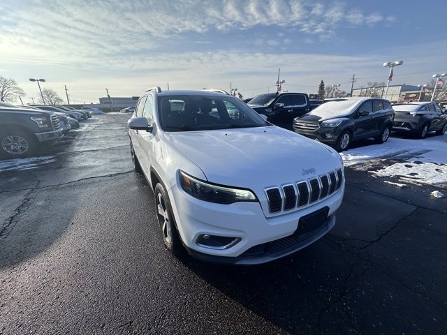 Used 2019 Jeep Cherokee Limited image 7