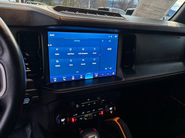 Used 2024 Ford Bronco Badlands image 18