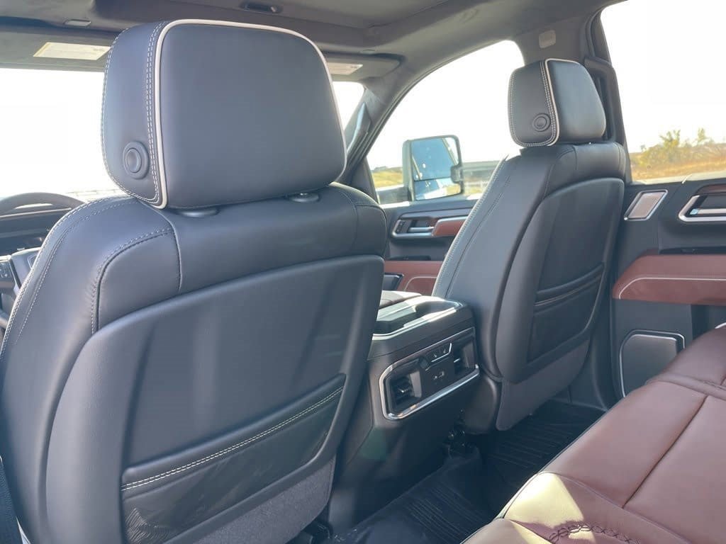 New 2026 GMC Sierra 2500 Denali Ultimate image 28