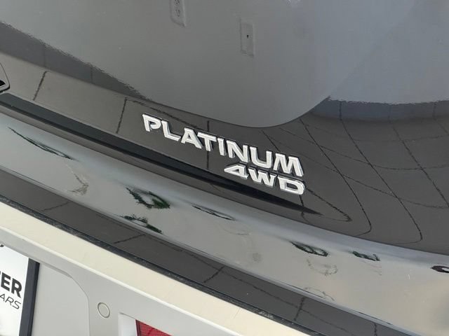 Used 2025 Nissan Pathfinder Platinum AWD/4WD image 47